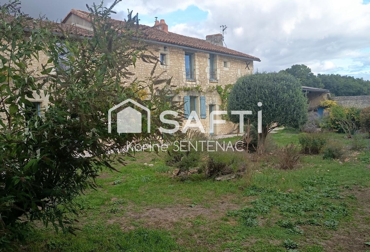 Très belle longère rénovée avec goût . Isolé sans vis à vis, dans un hameau calme — photo 1