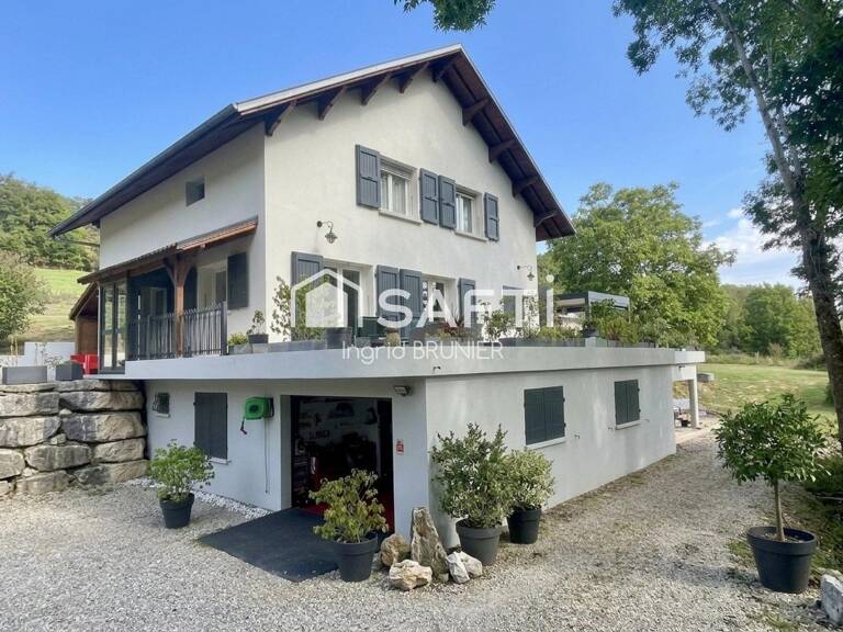 Villa avec piscine — photo 1
