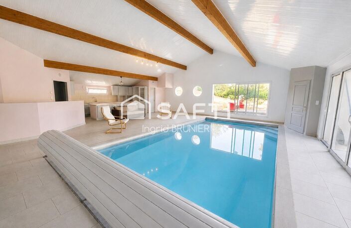 Villa avec piscine — photo 2