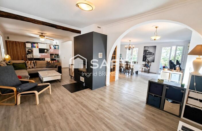 Villa avec piscine — photo 3