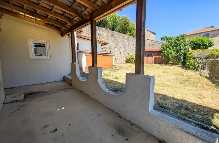 PETIT PRIX DANS UN VILLAGE DE CHARME ! — photo 3