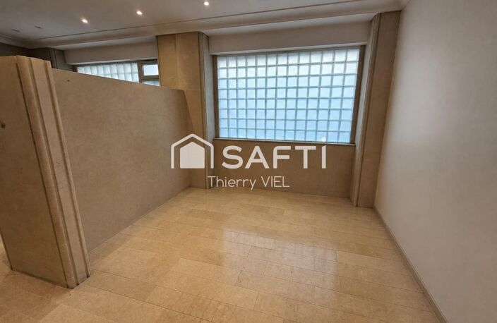 MURS COMMERCIAUX 100 M2 - Quartier Faidherbe — photo 5