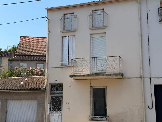 Immeuble bien situé proche centre ville — photo du bien