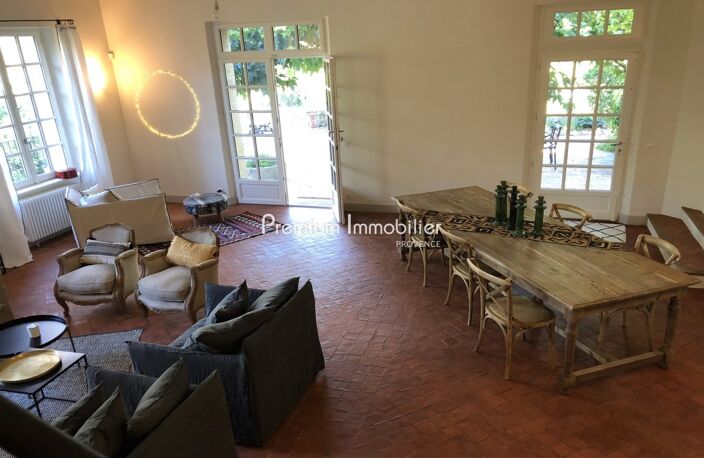 location villa 7 Pièce(s) — photo 2