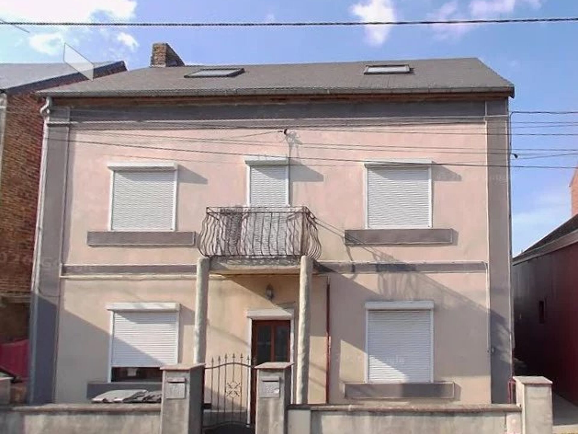 Immeuble 187 m² · à Maubeuge · 187 m² · 158 600 €