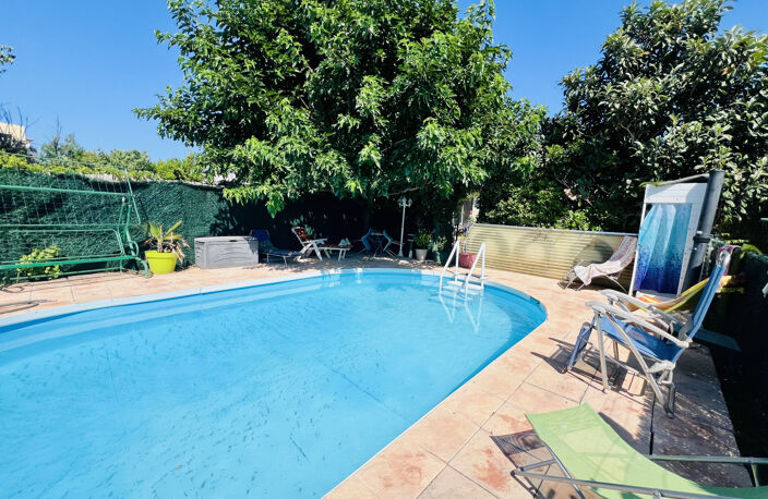 Vente villa 5 pièces de 140m2 avec piscine, garage et terrai — photo 4