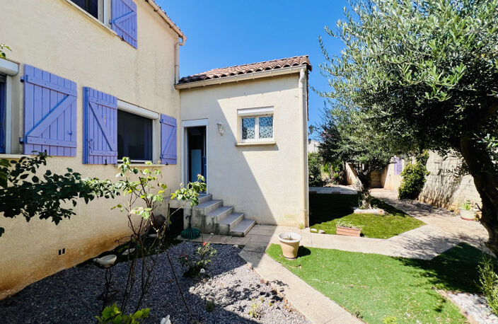 Vente villa 5 pièces de 140m2 avec piscine, garage et terrai — photo 5