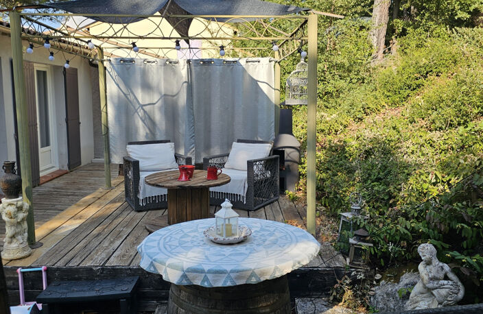 MAISON T4 DE PLAIN PIED sur 1195 M2 terrain et piscine — photo 4