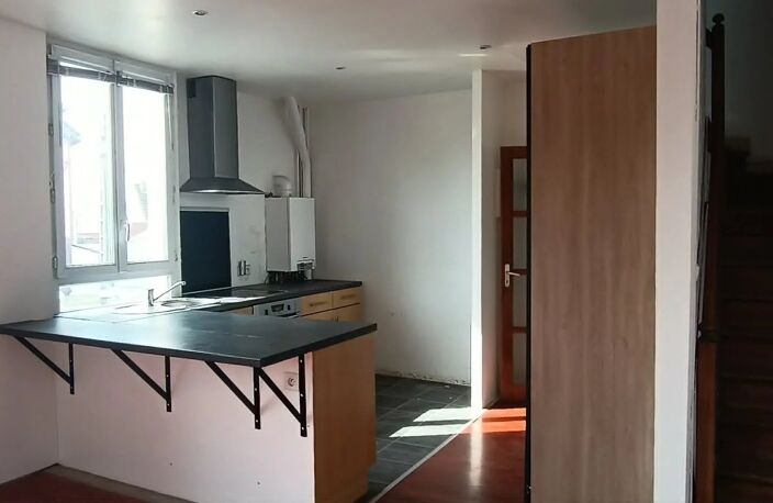 APPARTEMENT DUPLEX 2 CHAMBRES - QUARTIER SAINTE-CÉCILE — photo 3