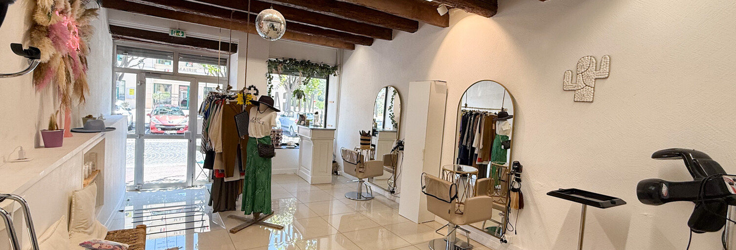 Commerce  63 m² à vendre à Le Rove (13740)