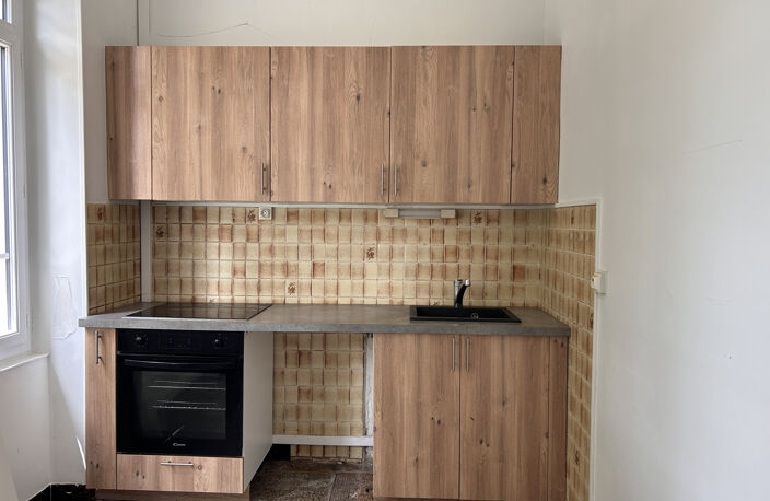 A LOUER Maison 6 pièces avec jardin et garage à Saint-Gaulti — photo 3