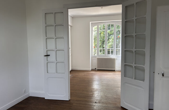 A LOUER Maison 6 pièces avec jardin et garage à Saint-Gaulti — photo 4