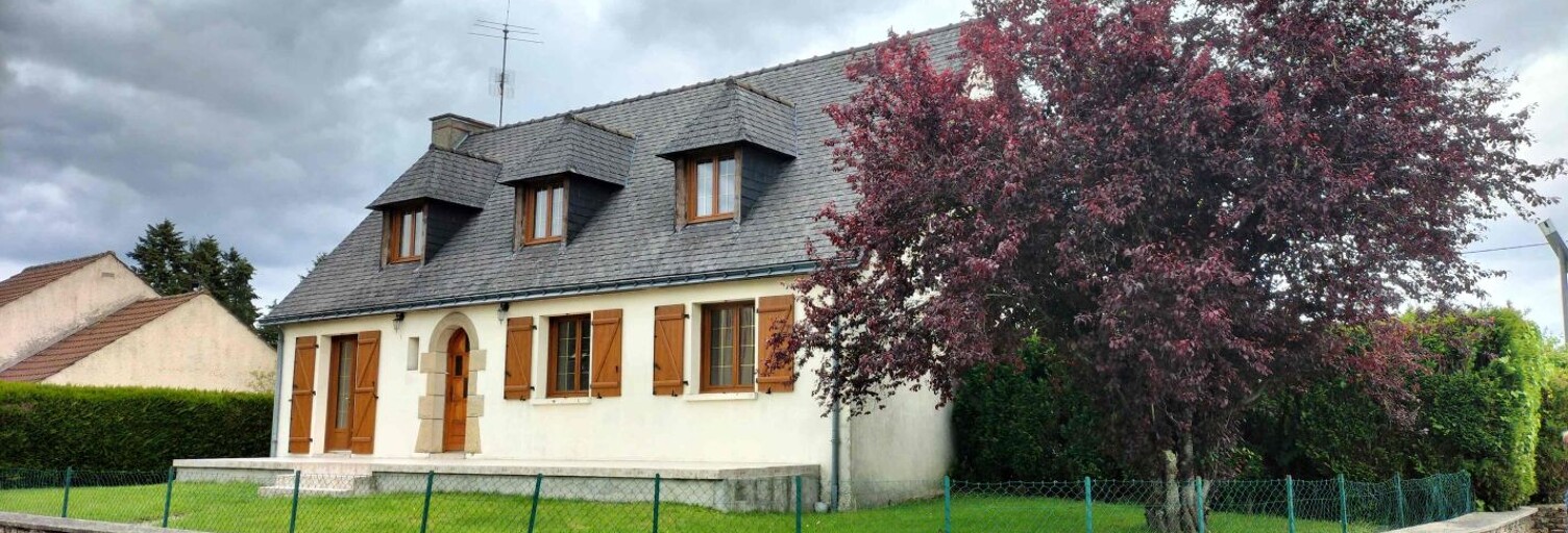 Maison 7 Pièces 106 m² à vendre à Saint-Pierre-des-Nids (53370)