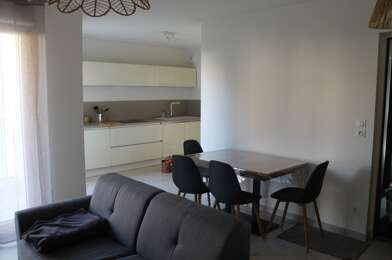 Appartement 3 pièces 1241 €