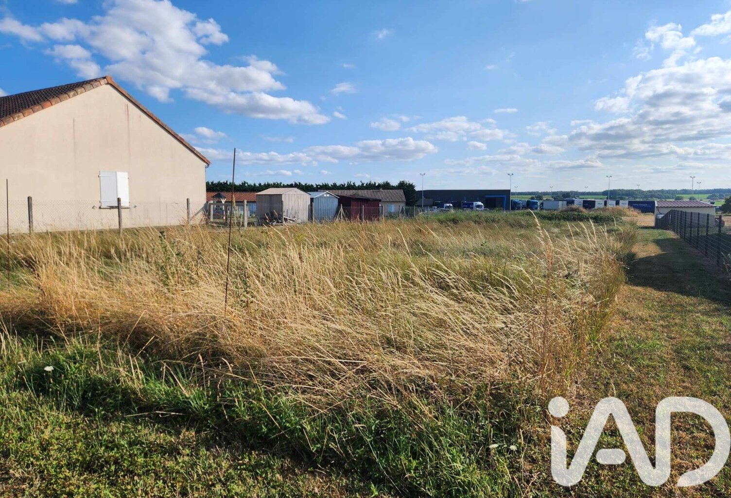 Vente Terrain 1 100 m&sup2; — photo 1
