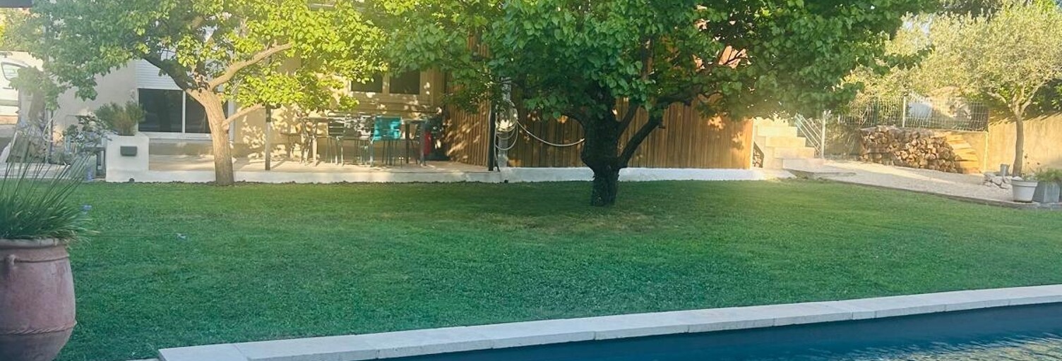 Maison 8 Pièces 177 m² à vendre à Le Pontet (84130)