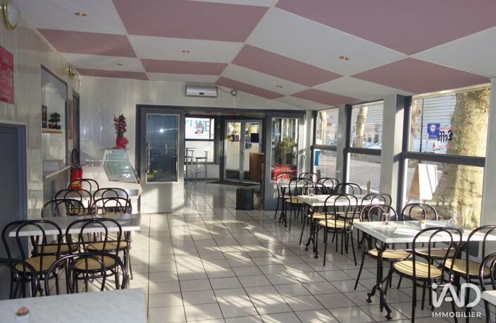 Vente Hôtel 600 m&sup2; — photo 3