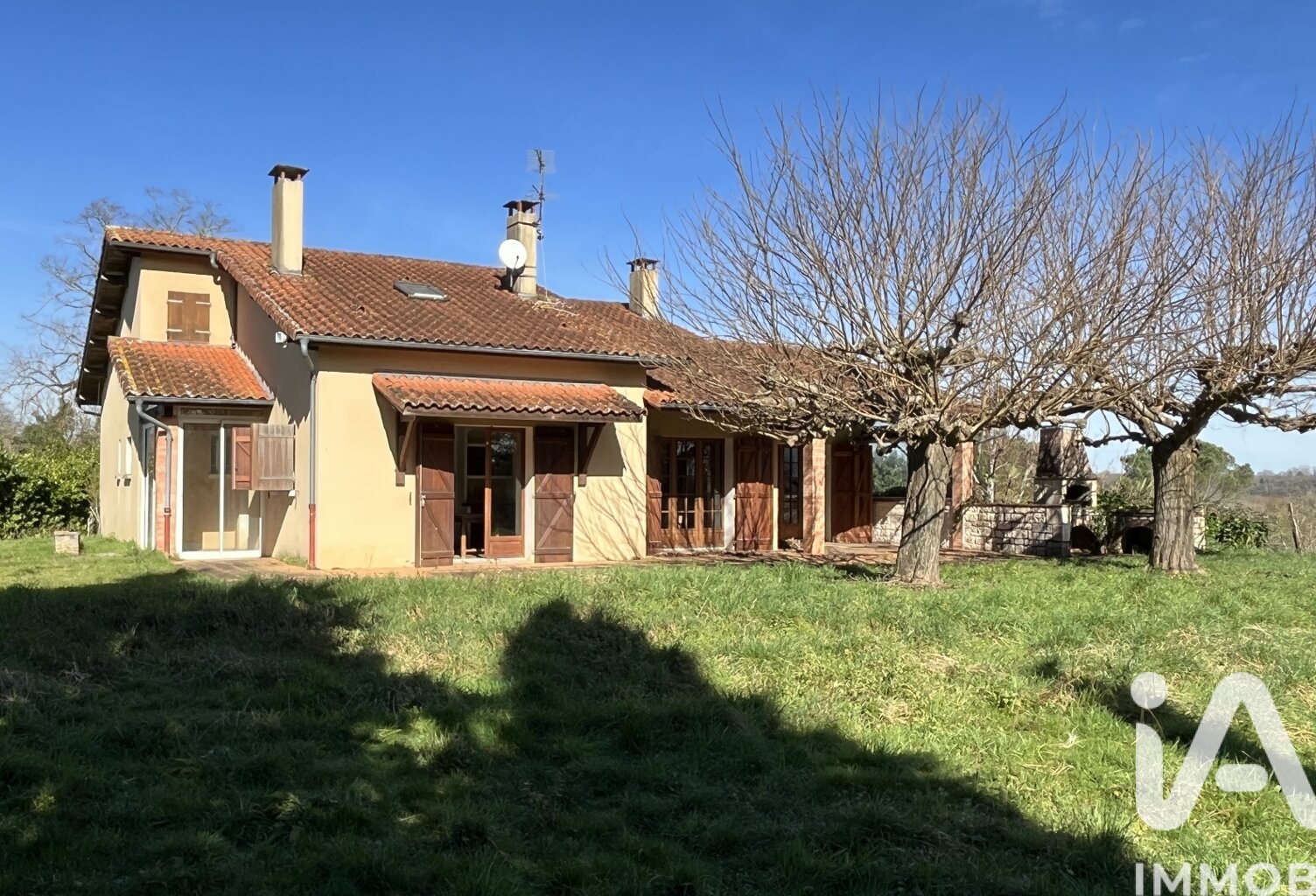 Vente Maison/villa 8 pièces — photo 1