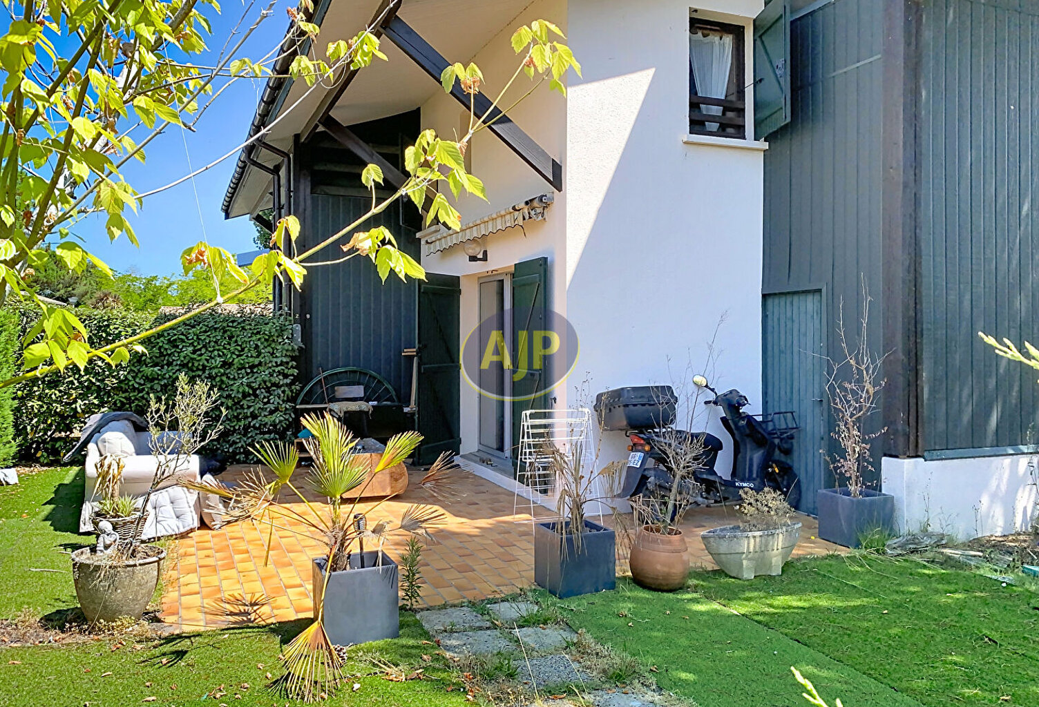 Maisonnette T3  à deux pas du Lac !! — photo 1