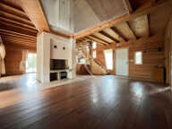 Grande maison familiale de 185m² avec studio indépendant sur plus de 2300m² de terrain ! — photo 2