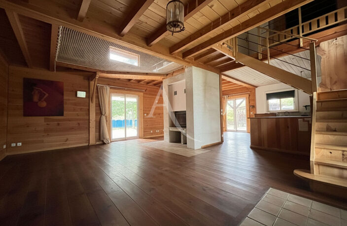 Grande maison familiale de 185m² avec studio indépendant sur plus de 2300m² de terrain ! — photo 3