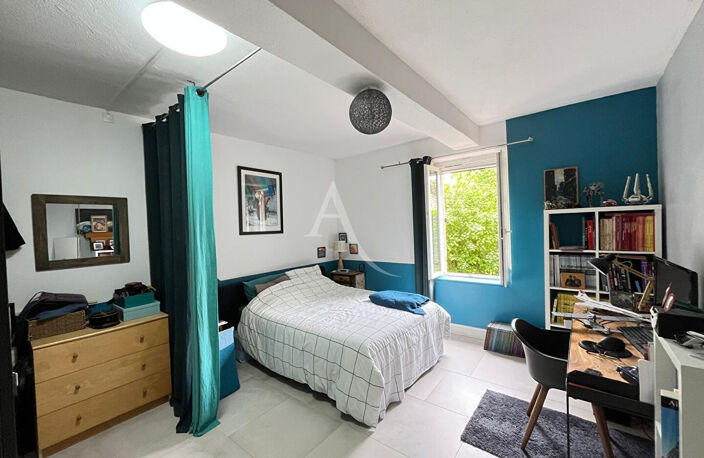 Grande maison de 200m² avec 5 chambres et dépendances sur St-Sulpice ! — photo 4