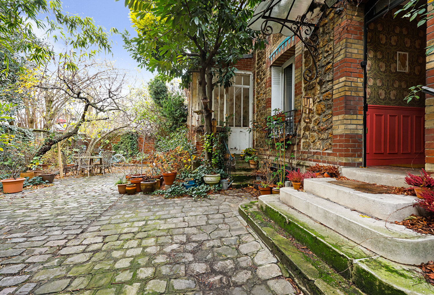 Maison avec jardin - 225 m² — photo 1