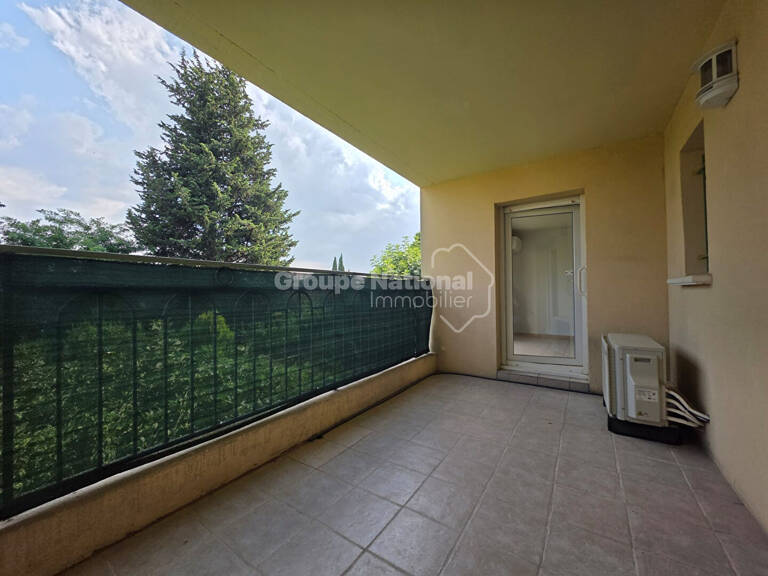 Appartement - Type 2 - Terrasse et stationnement privatif — photo 1