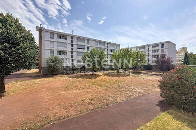 Appartement 4 pièces 1200 €