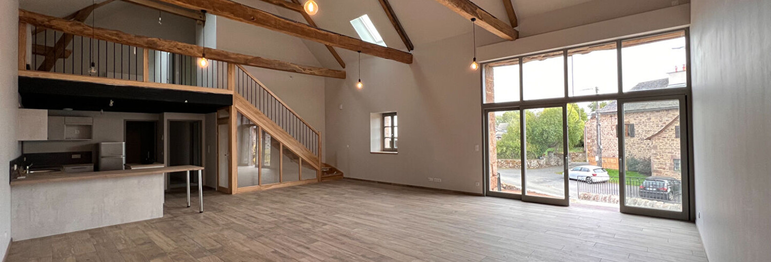 Maison 5 Pièces 178 m² à louer à Druelle Balsac (12510)