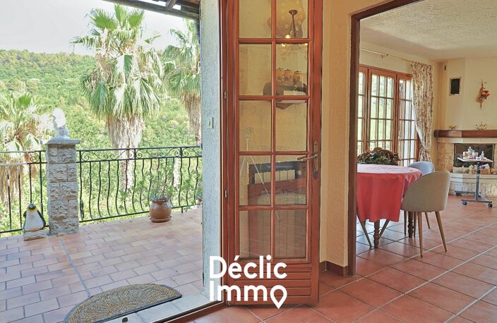 VILLA - 4 CHAMBRES - VUE DEGAGEE - PISCINE - JARDIN MEDITERRANEEN - BAR SUR LOUP — photo 2