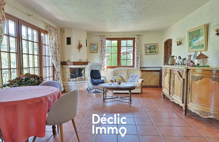 VILLA - 4 CHAMBRES - VUE DEGAGEE - PISCINE - JARDIN MEDITERRANEEN - BAR SUR LOUP — photo 3