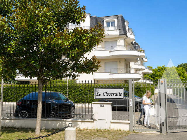 SAINTE-GENEVIÈVE-DES-BOIS ,RÉSIDENCE DE STANDING ,T3 DE 80 m² ,TERRASSE 15 m² , DOUBLE GARAGE MOTORISÉ — photo du bien