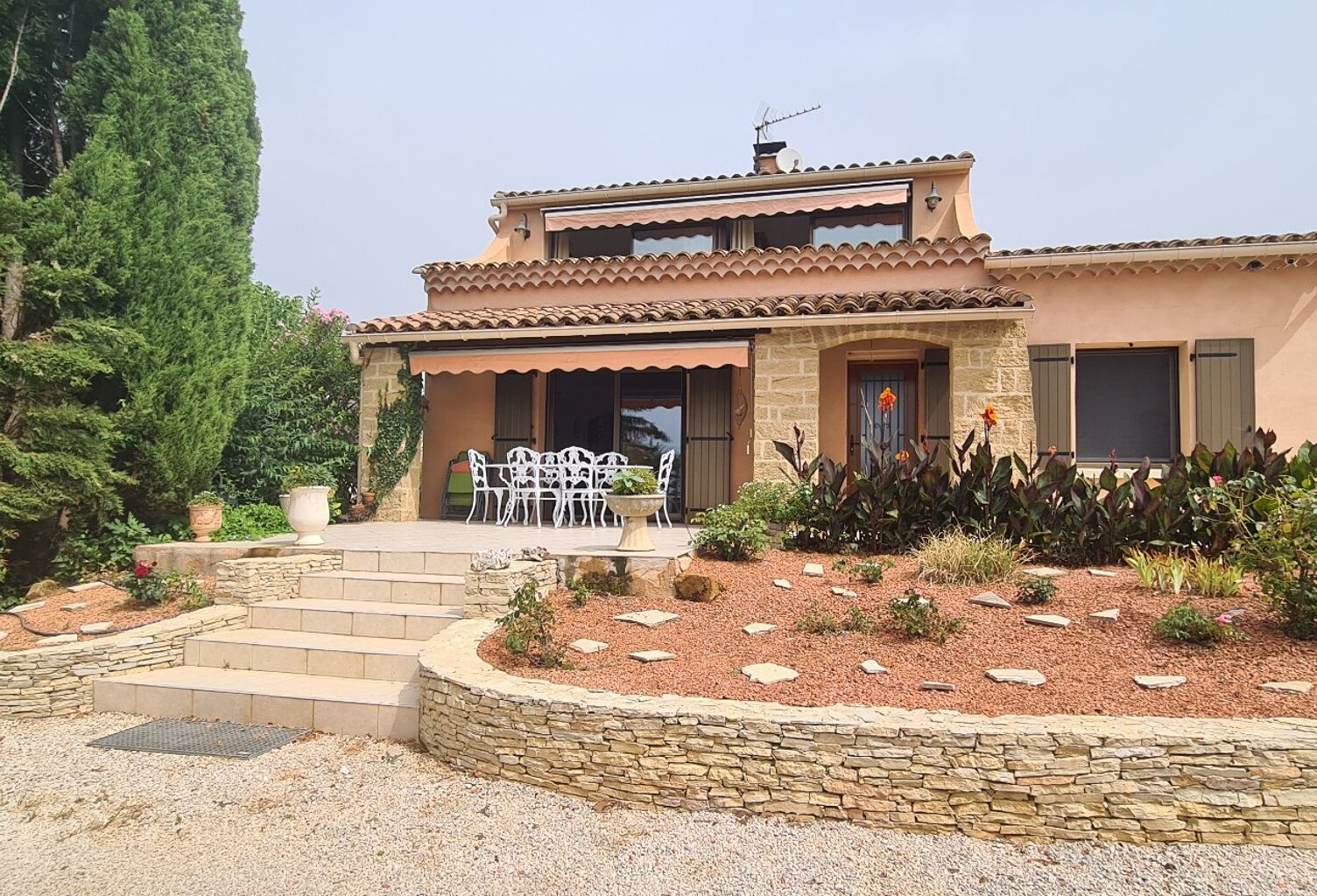 Maison — photo 1