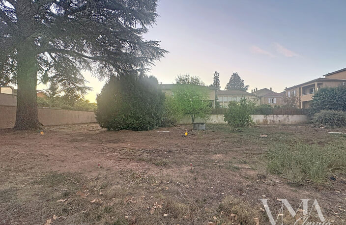 Terrain viabilisé à bâtir avec projet de maison   270 m2   C — photo 2
