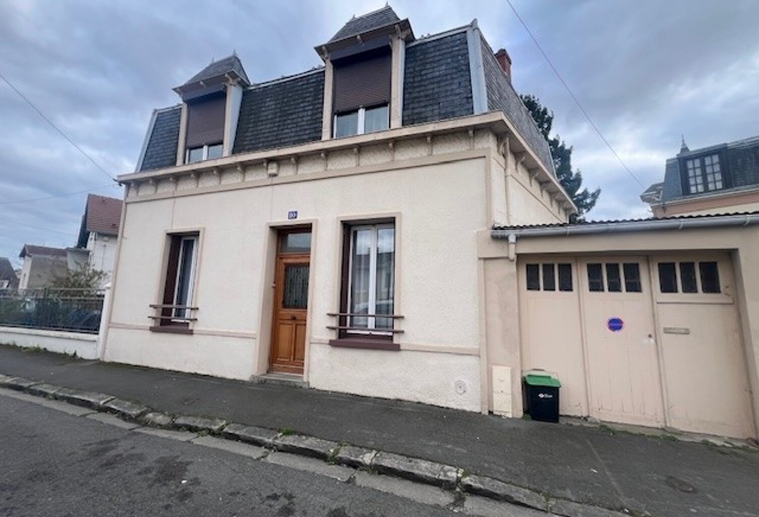 Vente maison 4 pièces 96 m² Bondy (93140) — photo 1