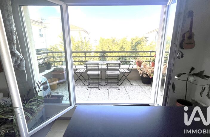 Vente Appartement 3 pièces — photo 2