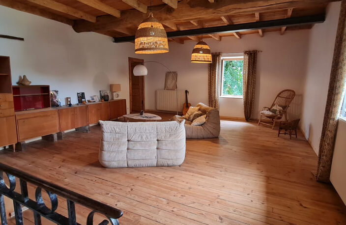 TRES BELLE DEMEURE 170 M2- 5 CHAMBRES- GRAND GARAGE — photo 3