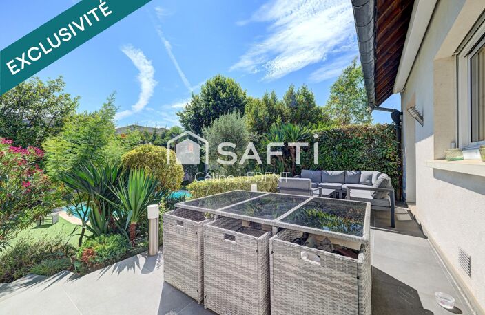 Maison de caractère haut de gamme de plus de 200m2 habitables avec jardin paysager et piscine chauffée — photo 3