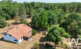 Maison 9 Pièces 209 m² à vendre à Saugnac-et-Muret (40410)