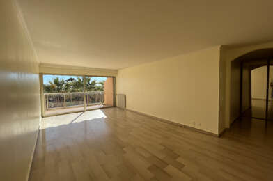 Appartement 4 pièces 2169 €