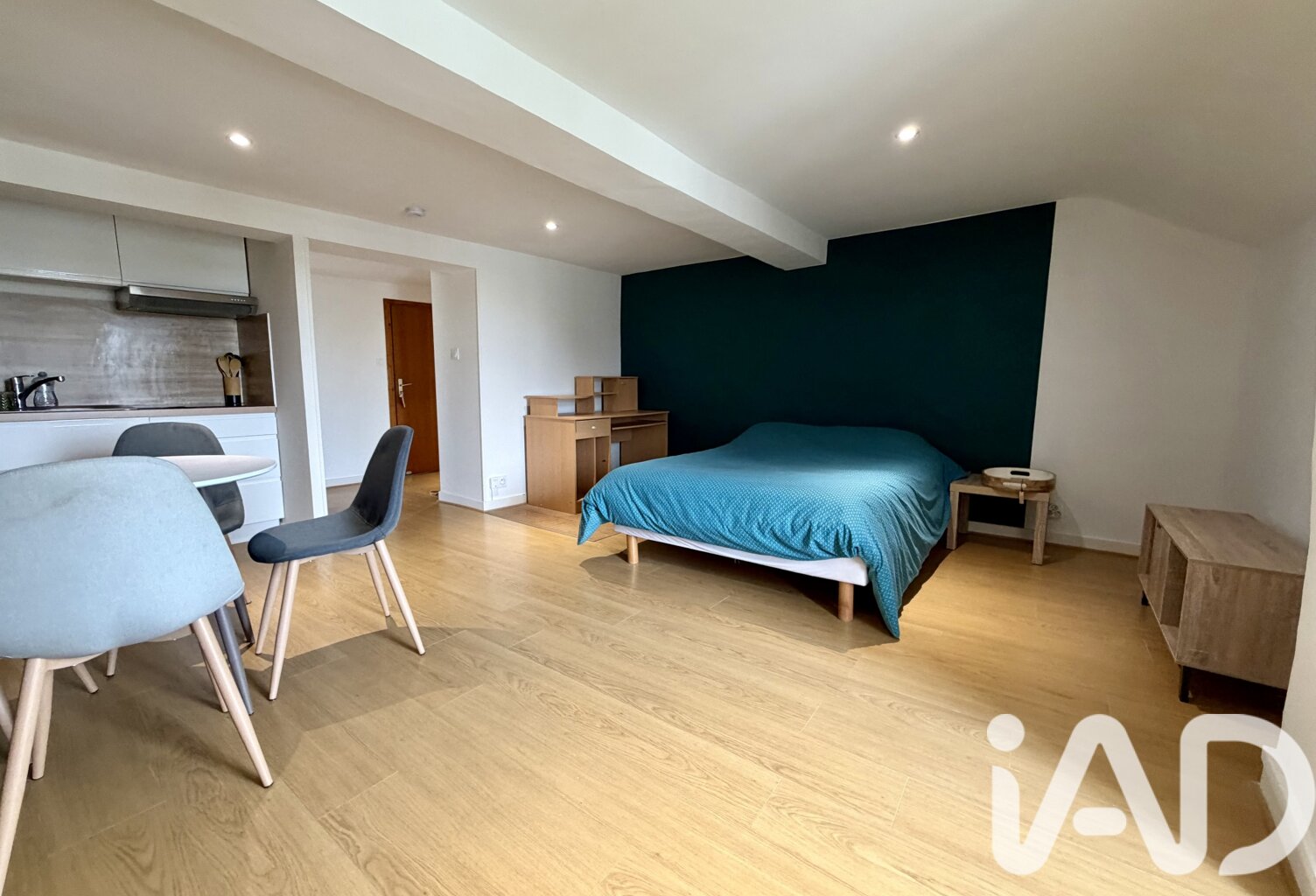 Vente Studio 1 pièce — photo 1