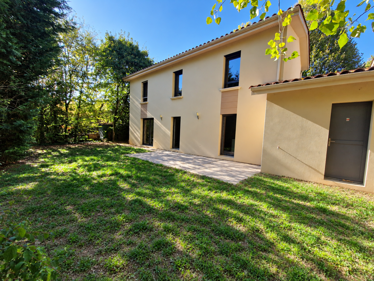 VENTE ECULLY 69130 Maison en excellent état lumineuse - 130 m2 - 4 chambres - Environnement très calme — photo 1
