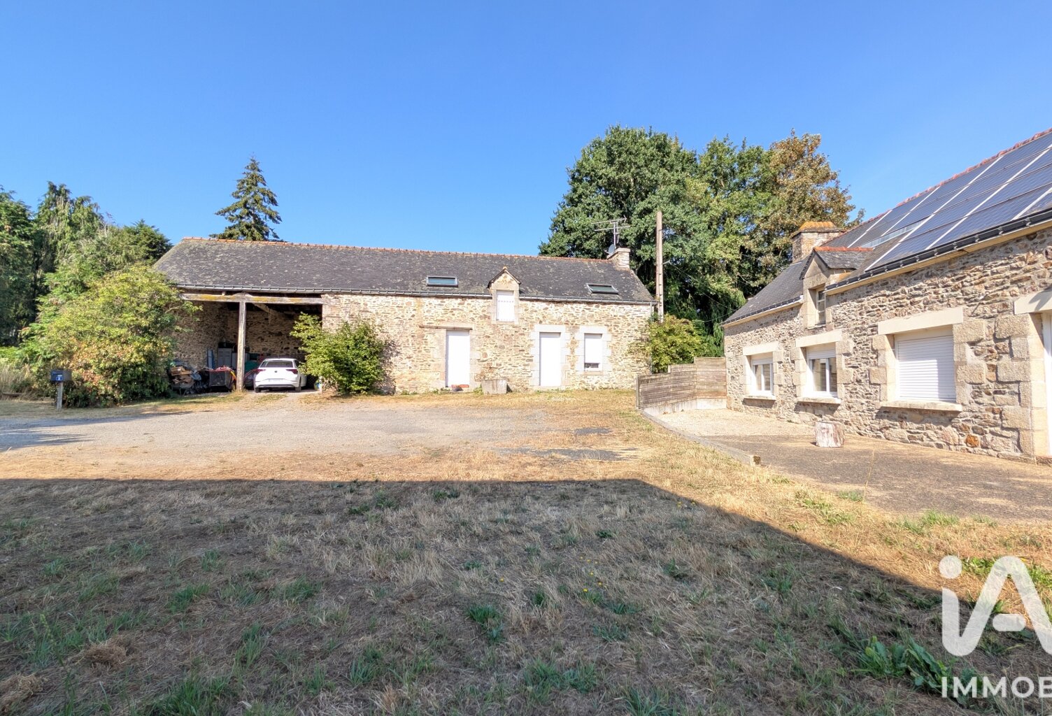 Vente Maison/villa 9 pièces — photo 1