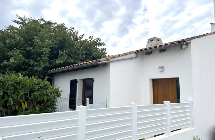 MAISON de VACANCES -  T2 RÉSIDENCE  AVEC PISCINE - SAINT PAL — photo 2