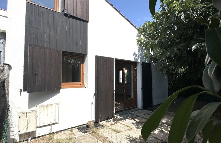 MAISON de VACANCES -  T2 RÉSIDENCE  AVEC PISCINE - SAINT PAL — photo 5