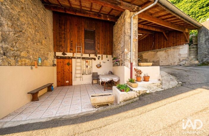 Vente Maison/villa 4 pièces — photo 2
