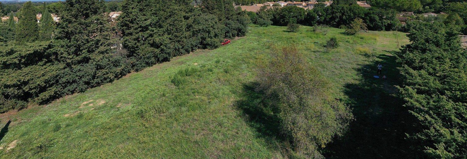 Terrain  376 m² à vendre à Fontvieille (13990)