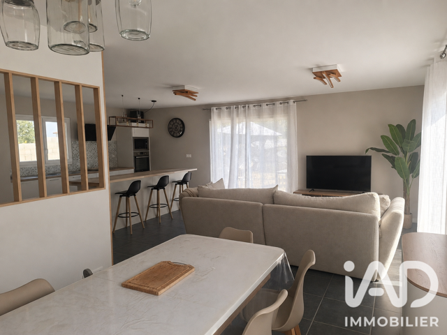 Vente Maison/villa 4 pièces — photo du bien