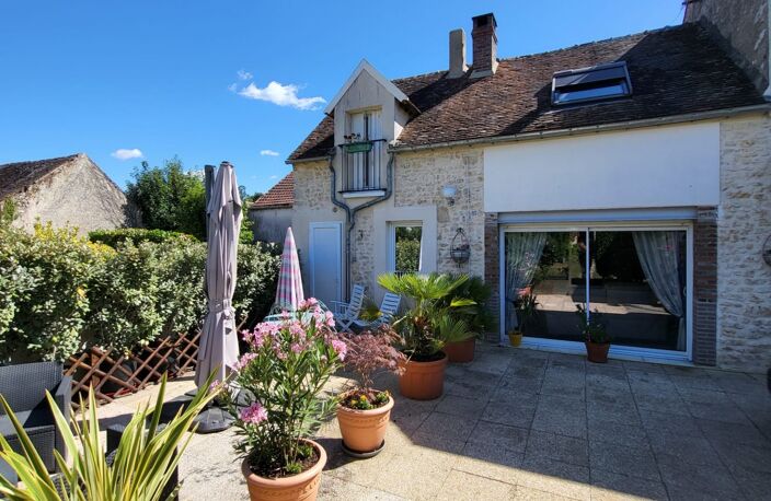 Vente Maison/villa 5 pièces — photo 2